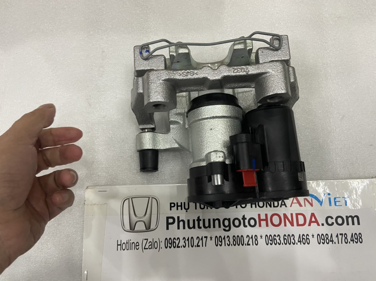 Cụm gông phanh xe Honda Civic 2016-2023